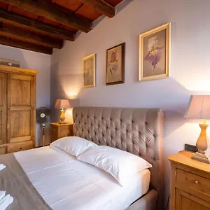 casa-perotti.hotelinveneto.com/